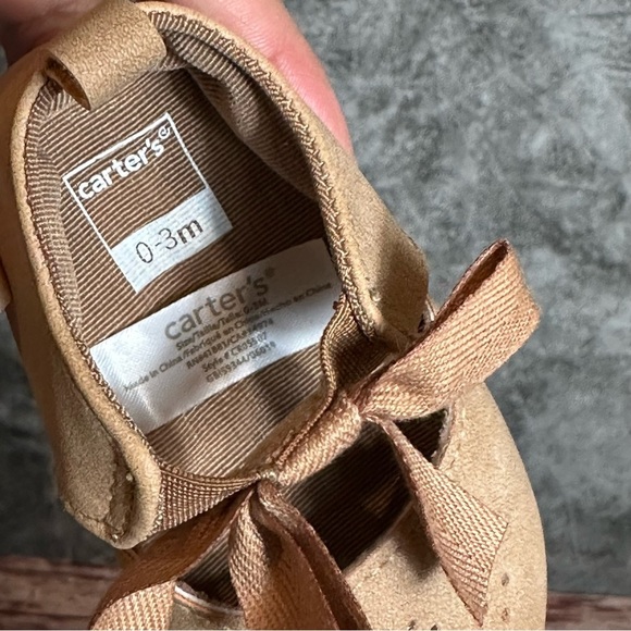 Carter's Baby Girl Tan Ribbon Mary Jane Crib Shoes - Picture 5 of 8